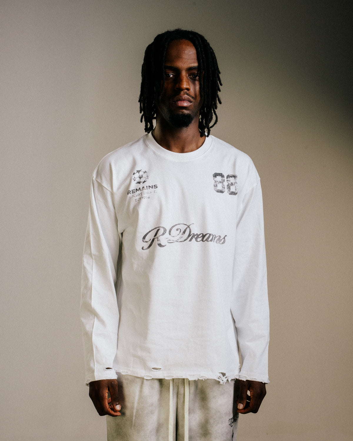 ⁠R-Dreams White Long sleeve