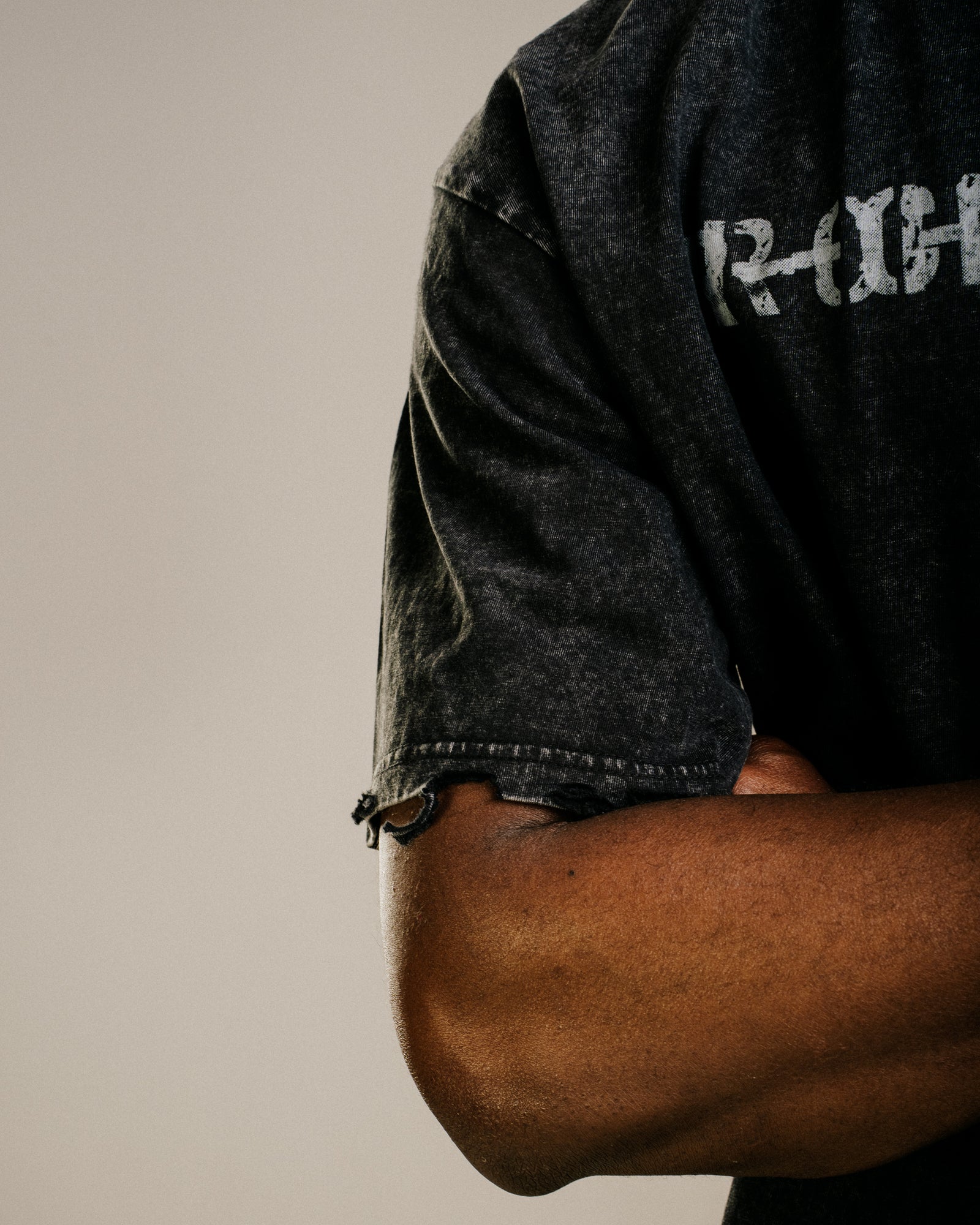 ⁠⁠R-chive Washed Tshirt